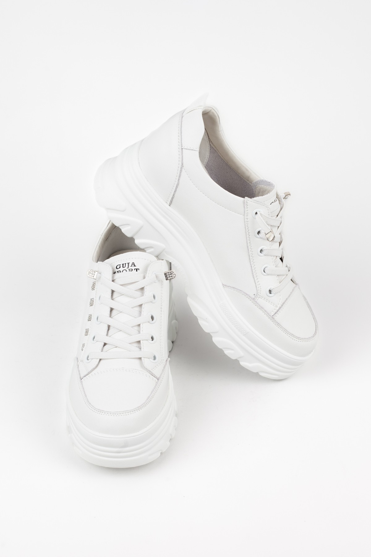 Kadın Kalın Taban Gizli Topuklu Beyaz Sneaker