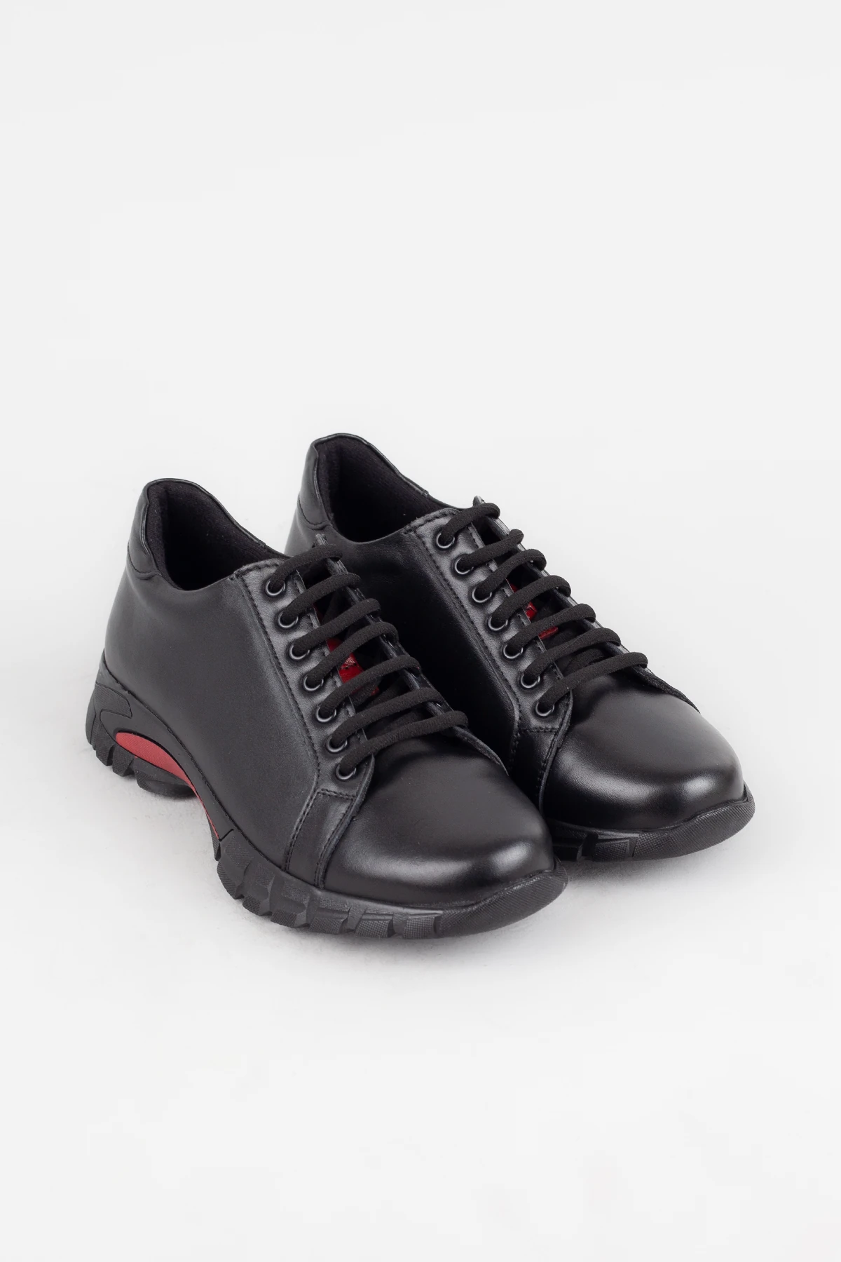 Kadın Hakiki Deri Bağcıklı Rahat ve Yumuşak Günlük Ayakkabı