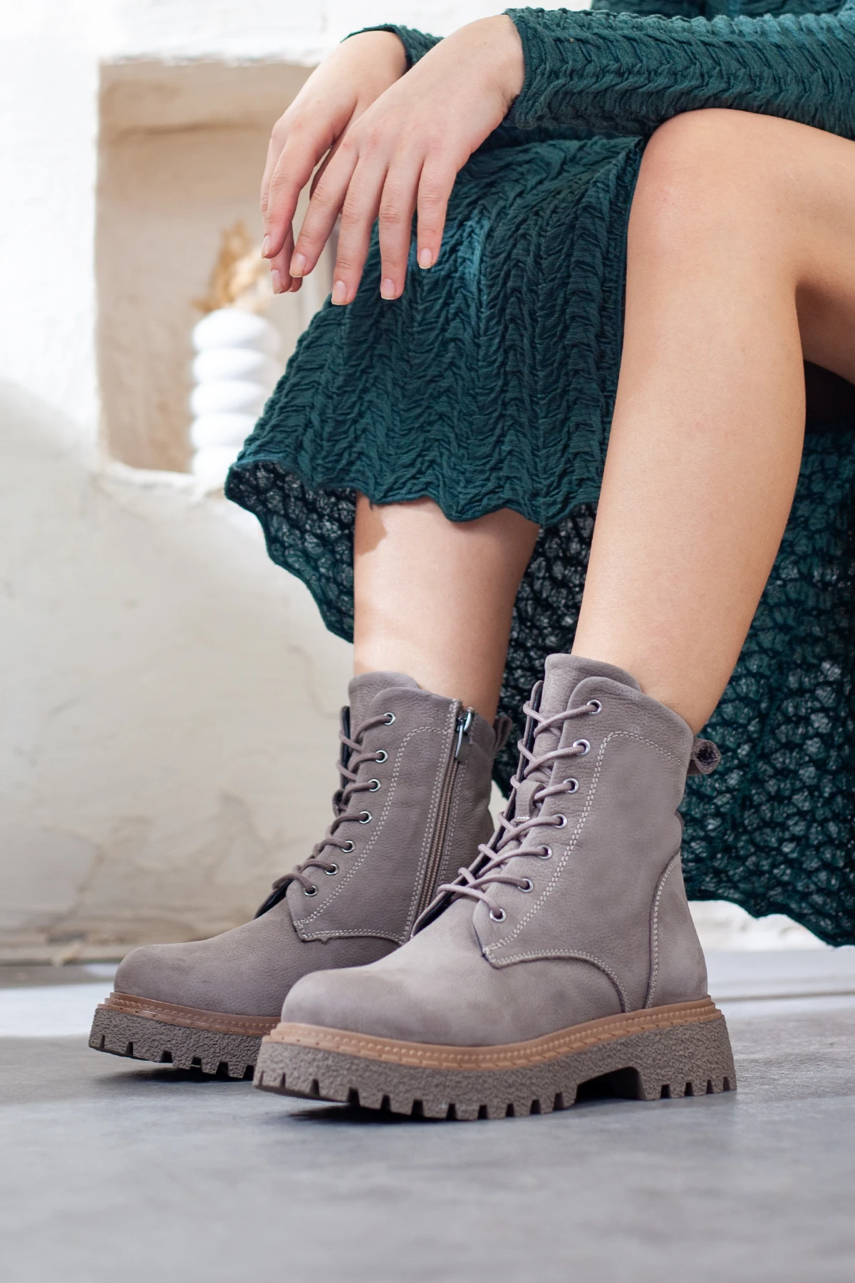 Kadın  Hakiki Deri Kaymaz Taban Soğuk Geçirmez Günlük Bot