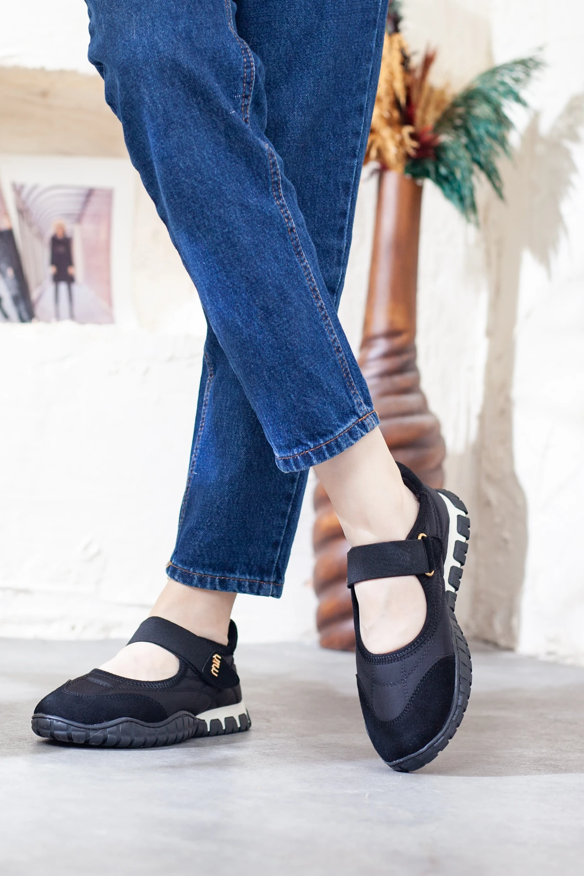 Kadın Ekstra Rahat Cırtlı Günlük Ayakkabı