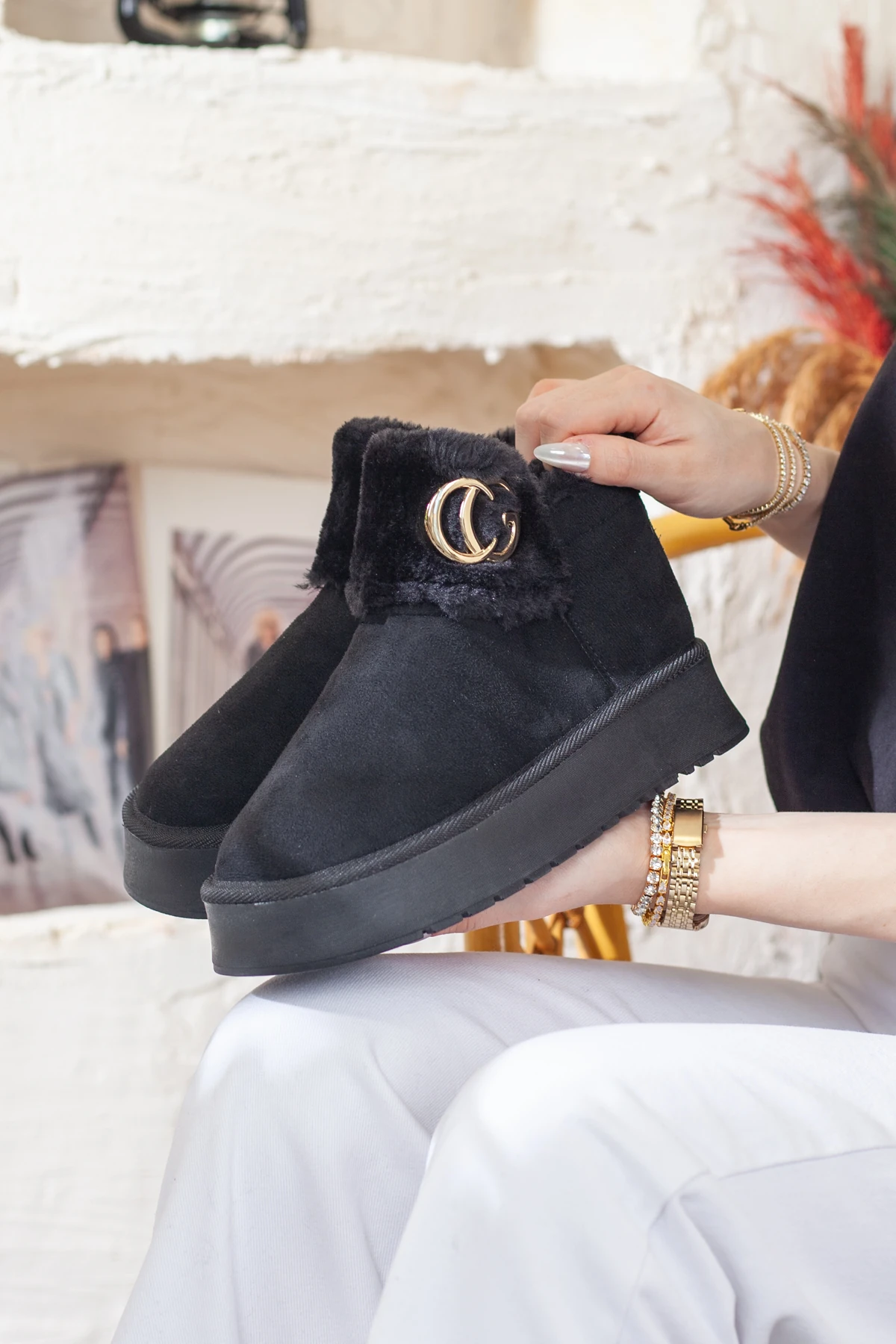 Kadın İçi Mifyonlu Ekstra Rahat ve Hafif Günlük Bot