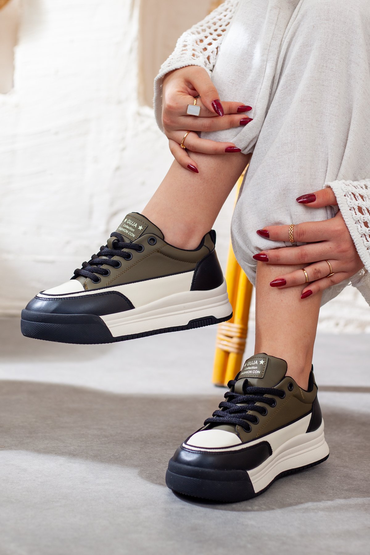 Kadın Kalın Taban Esktra Rahat Sneaker