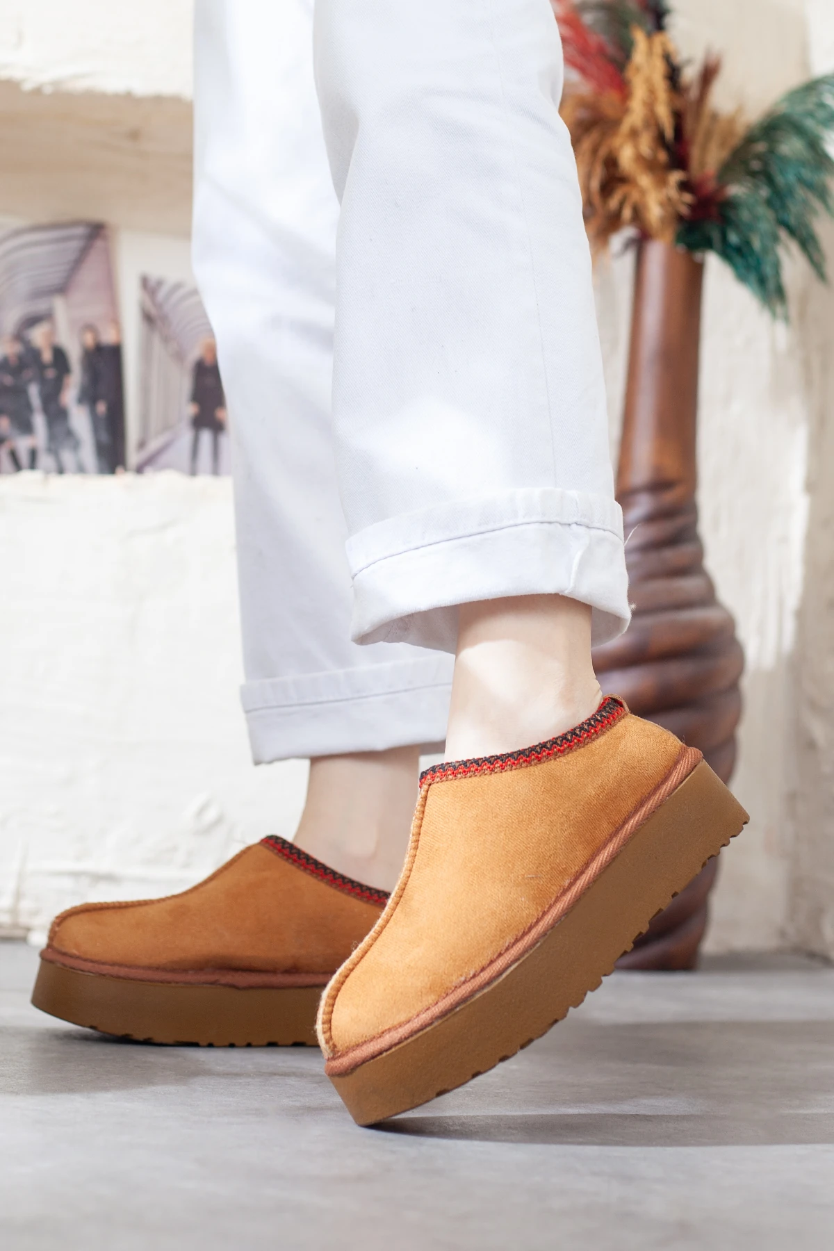 İçi Mifyonlu Ekstra Hafif Ugg Ayakkabı