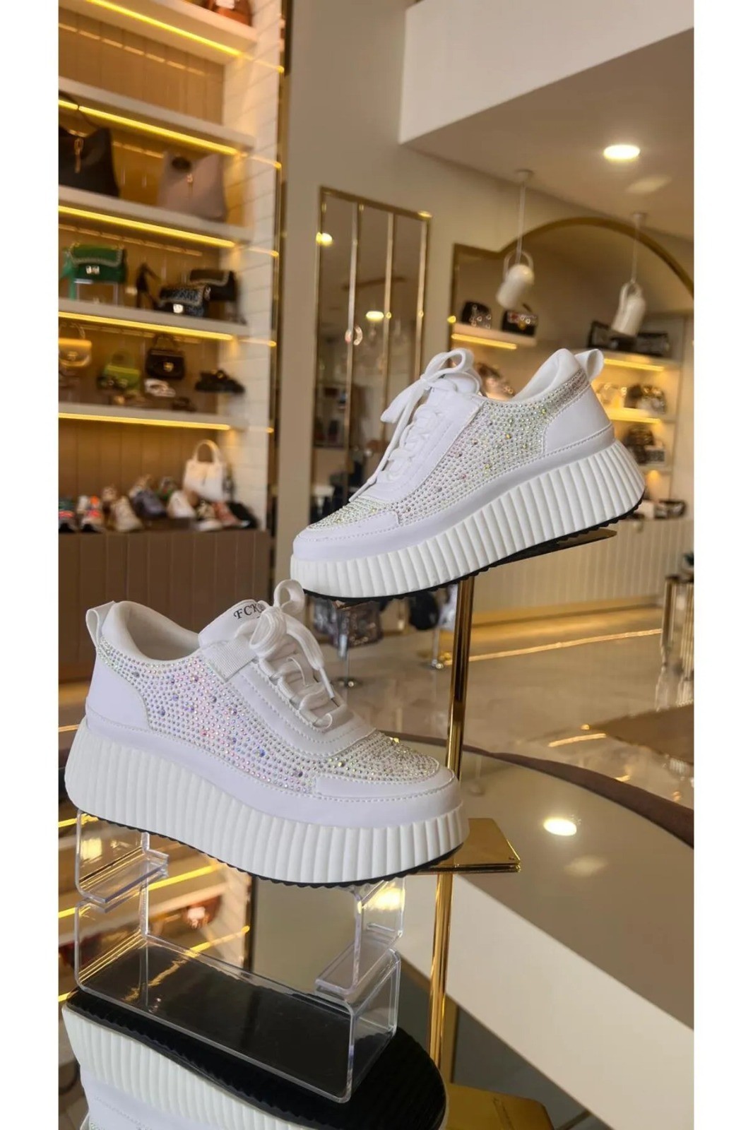 K225-0005 Taşlı Kadın Spor Ayakkabı
