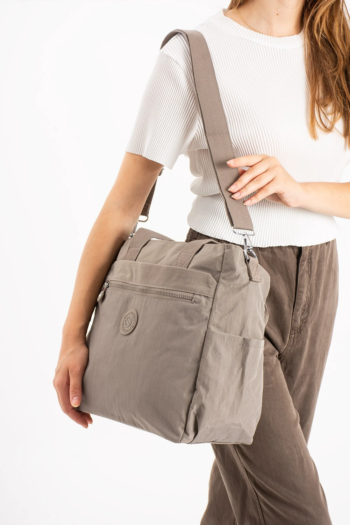 Kadın Büyük Boy Çok Bölmeli Suya Dayanıklı Çapraz Ve Omuz Askılı Çanta