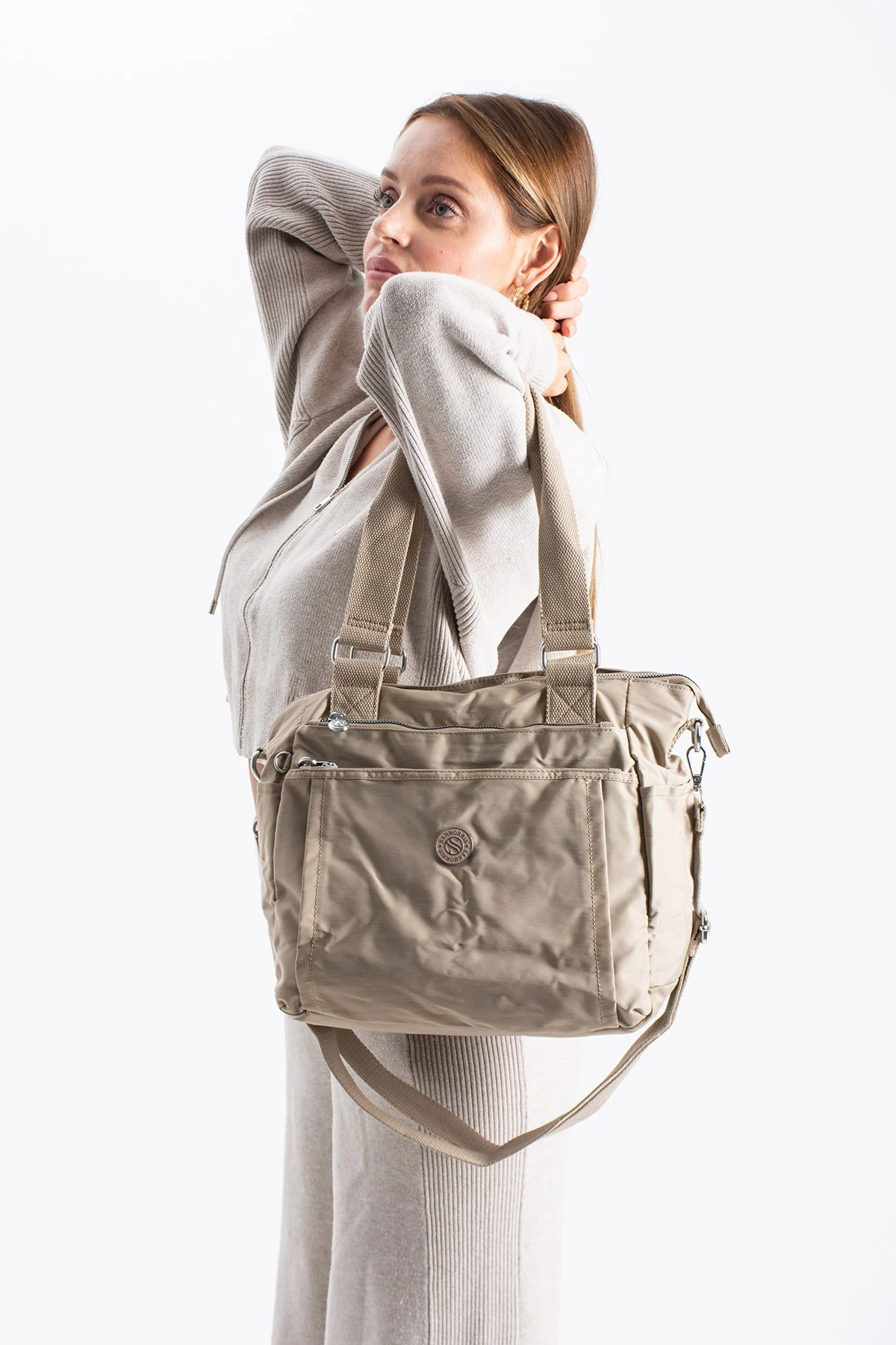 Sanmorris Kadın 4 Bölmeli Suya Dayanıklı Saten Kumaş Çapraz Ve Omuz Askılı Çanta - bej