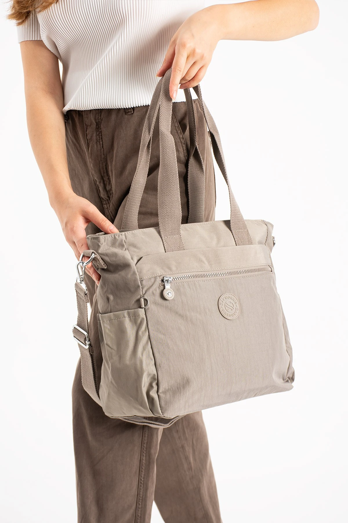 Kadın Büyük Boy Çok Bölmeli Suya Dayanıklı Çapraz Ve Omuz Askılı Çanta