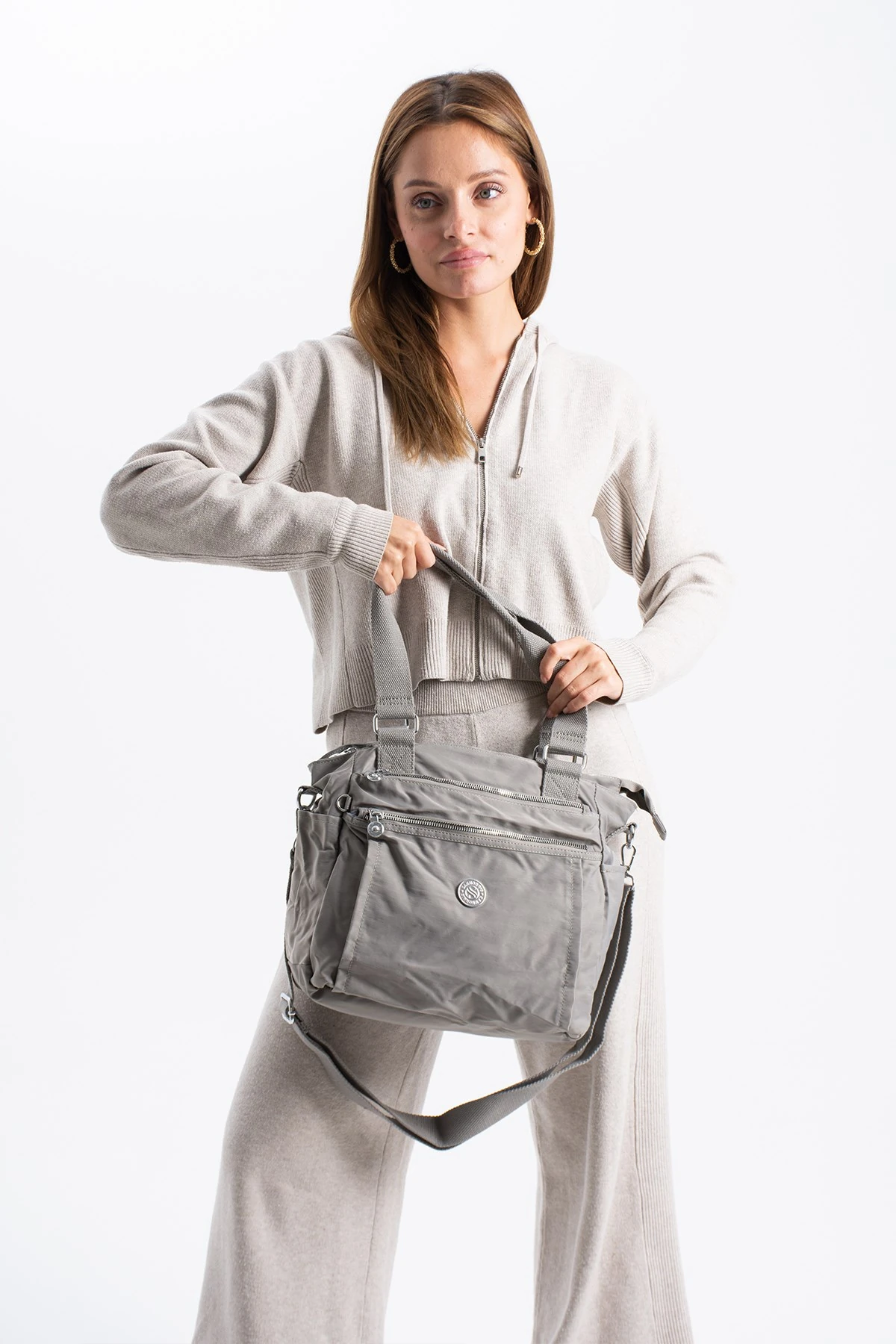 Sanmorris Kadın 4 Bölmeli Suya Dayanıklı Saten Kumaş Çapraz Ve Omuz Askılı Çanta - Gri