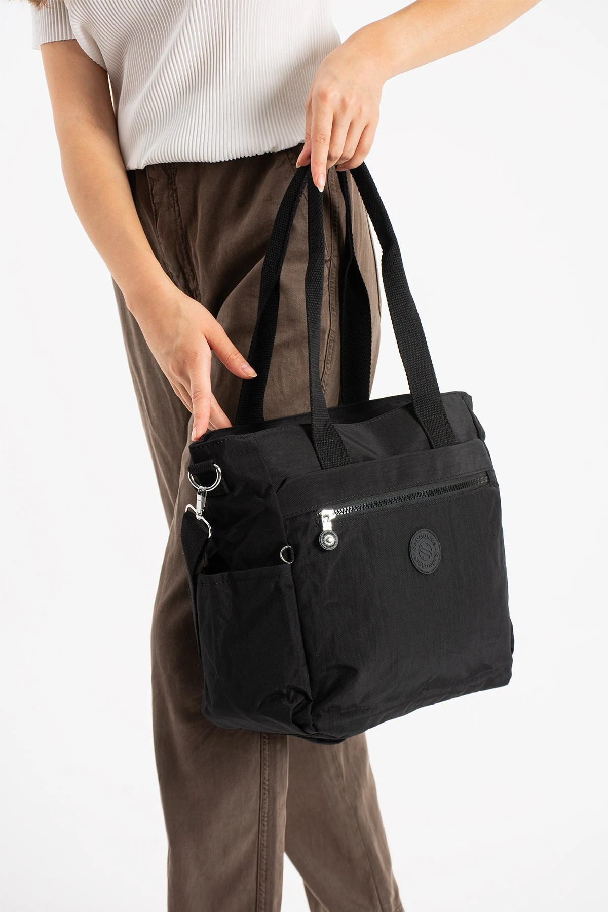 Kadın Büyük Boy Çok Bölmeli Suya Dayanıklı Çapraz Ve Omuz Askılı Çanta - Siyah