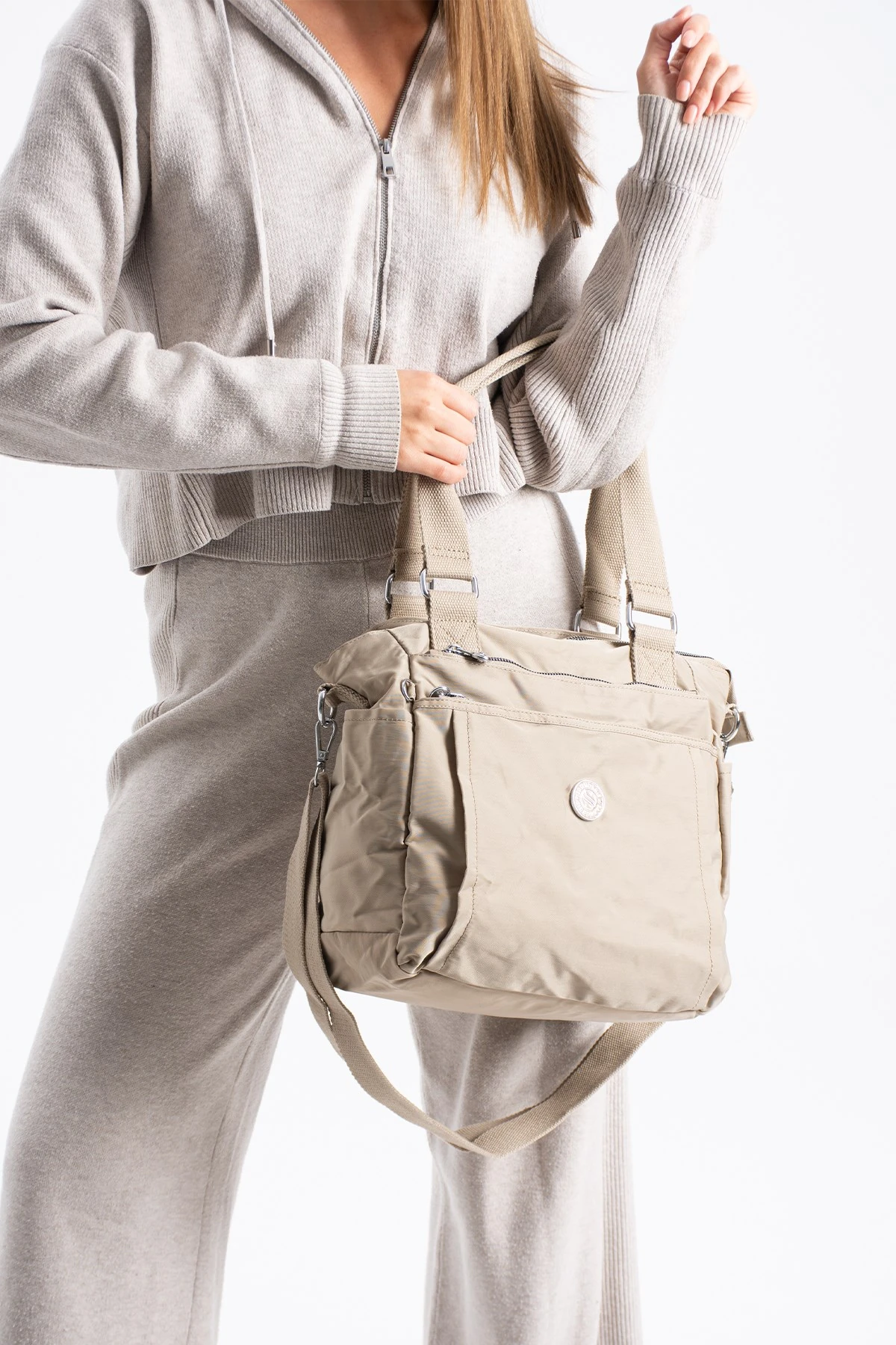 Sanmorris Kadın 4 Bölmeli Suya Dayanıklı Saten Kumaş Çapraz Ve Omuz Askılı Çanta