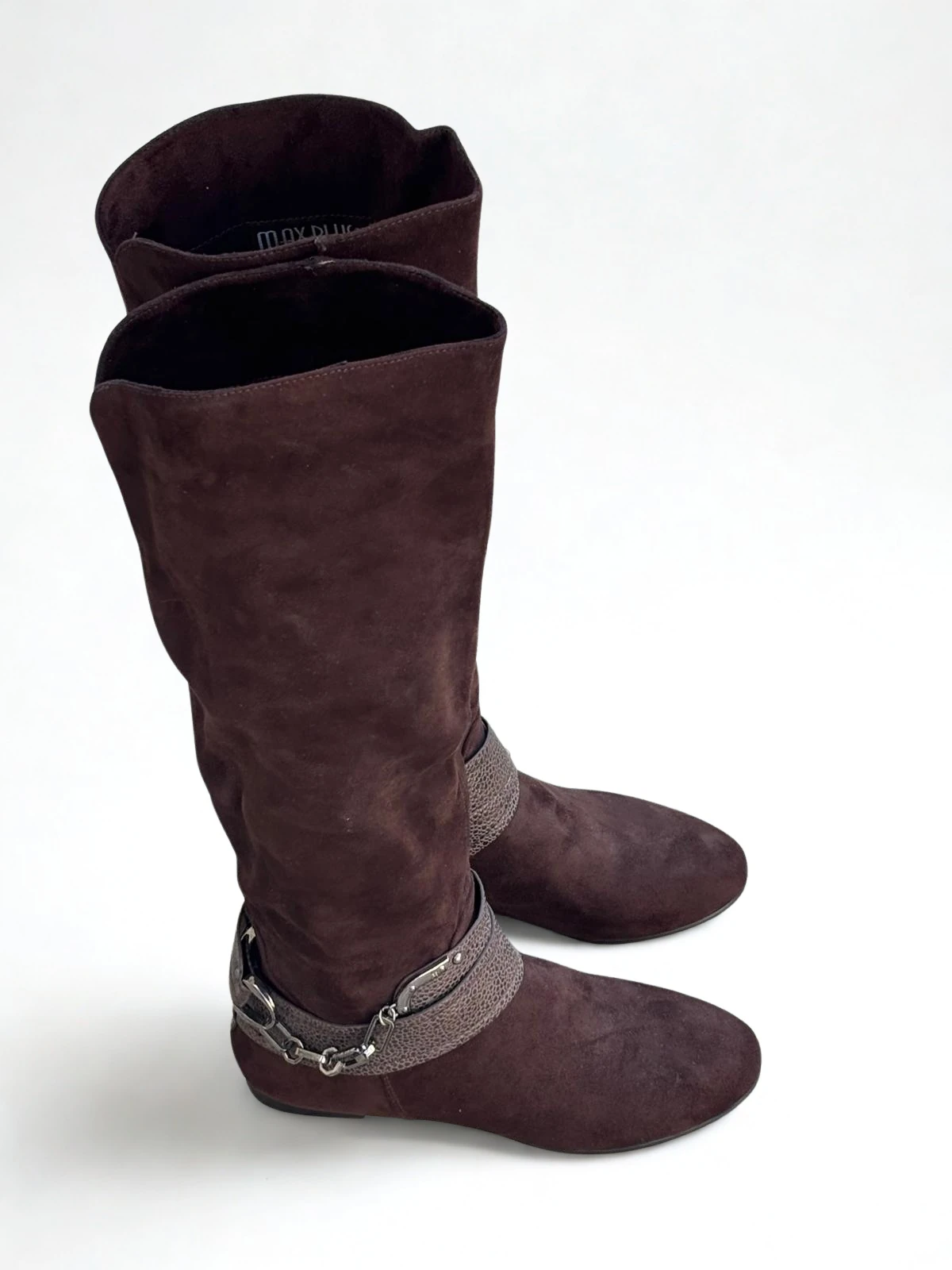 Kadın Nubuk Toka Detaylı Çizme