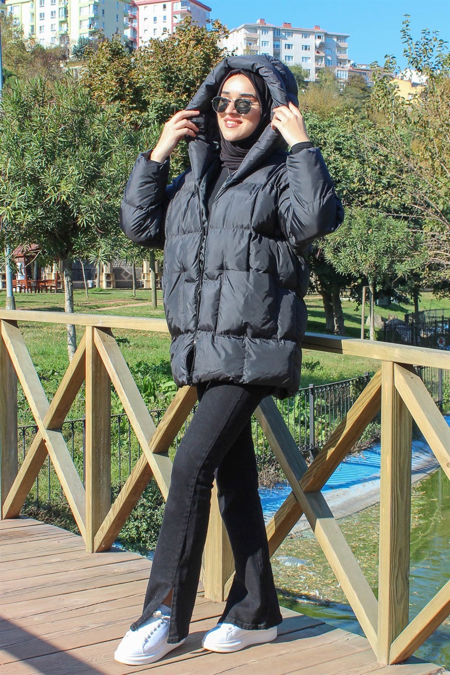 MR Yarasa Mont