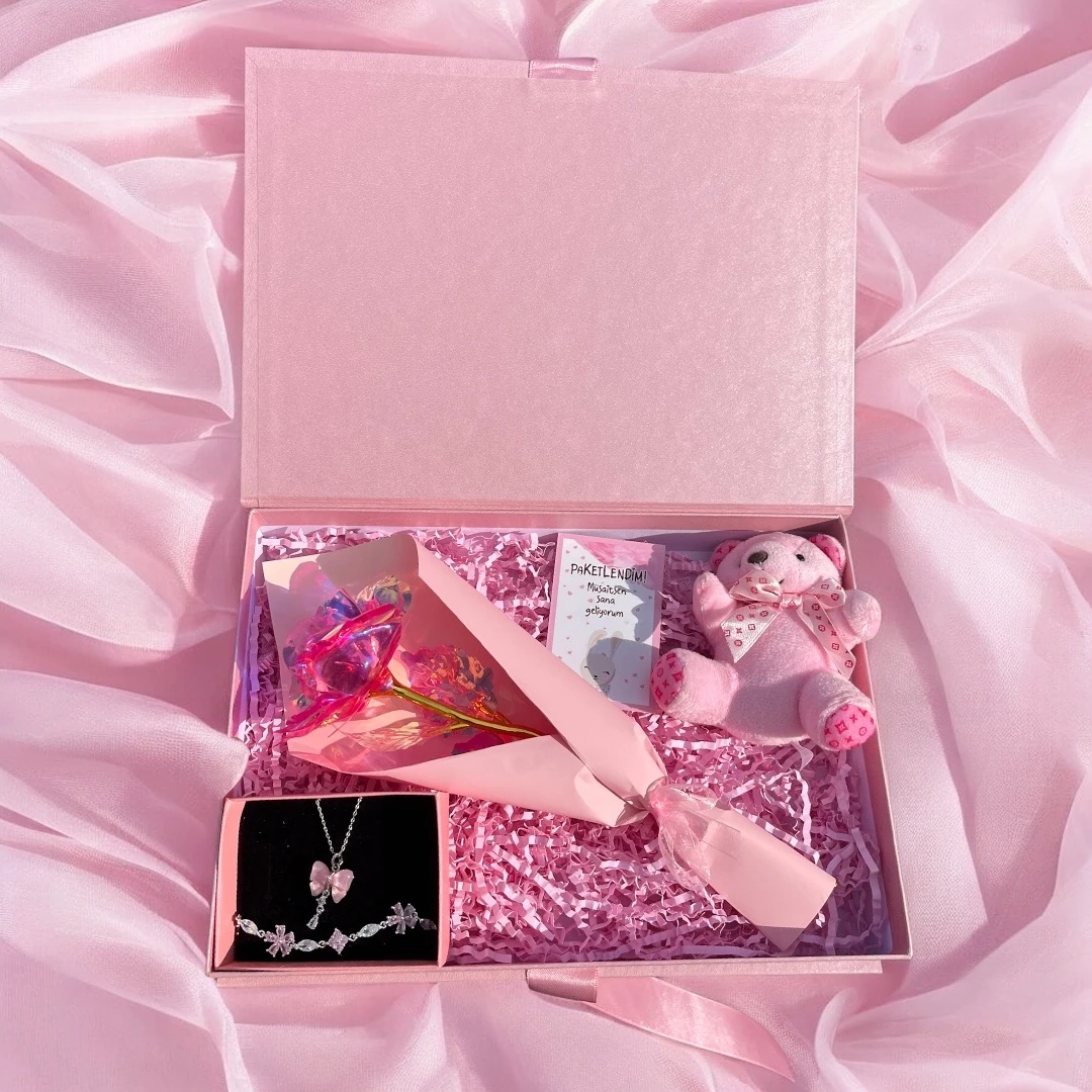 Fiyonk Masalı| Pembe Sonsuzluk Gülü Hediye Kutusu