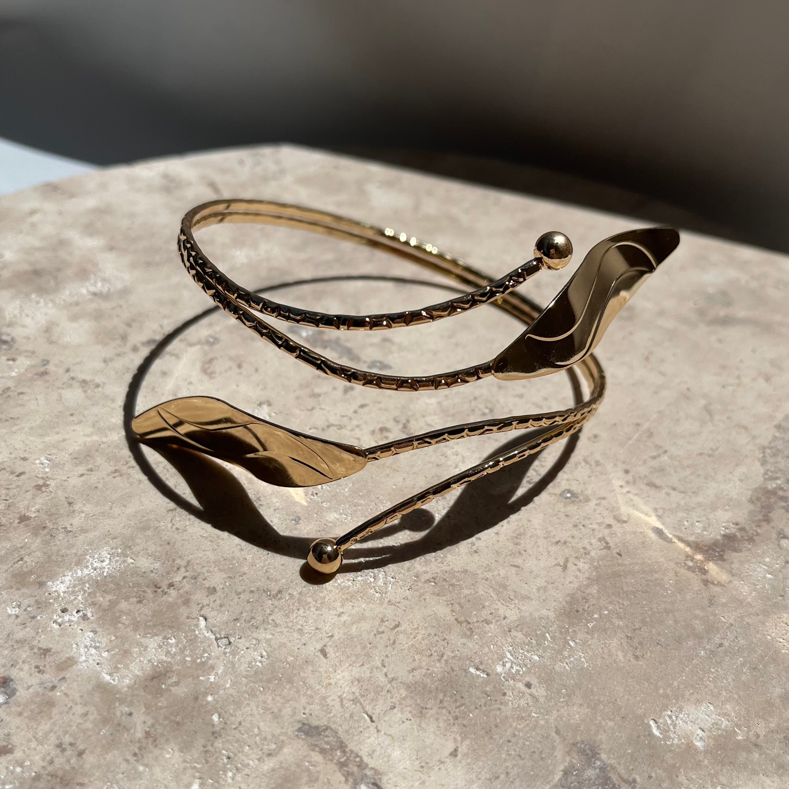 Yaprak Detaylı Armcuff