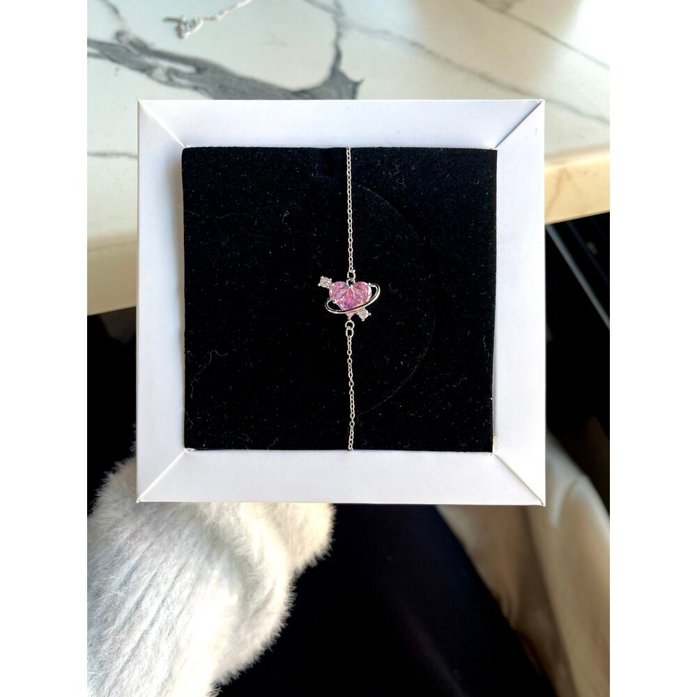 Satürn ışıltılı pembe kalpli çelik bileklik
