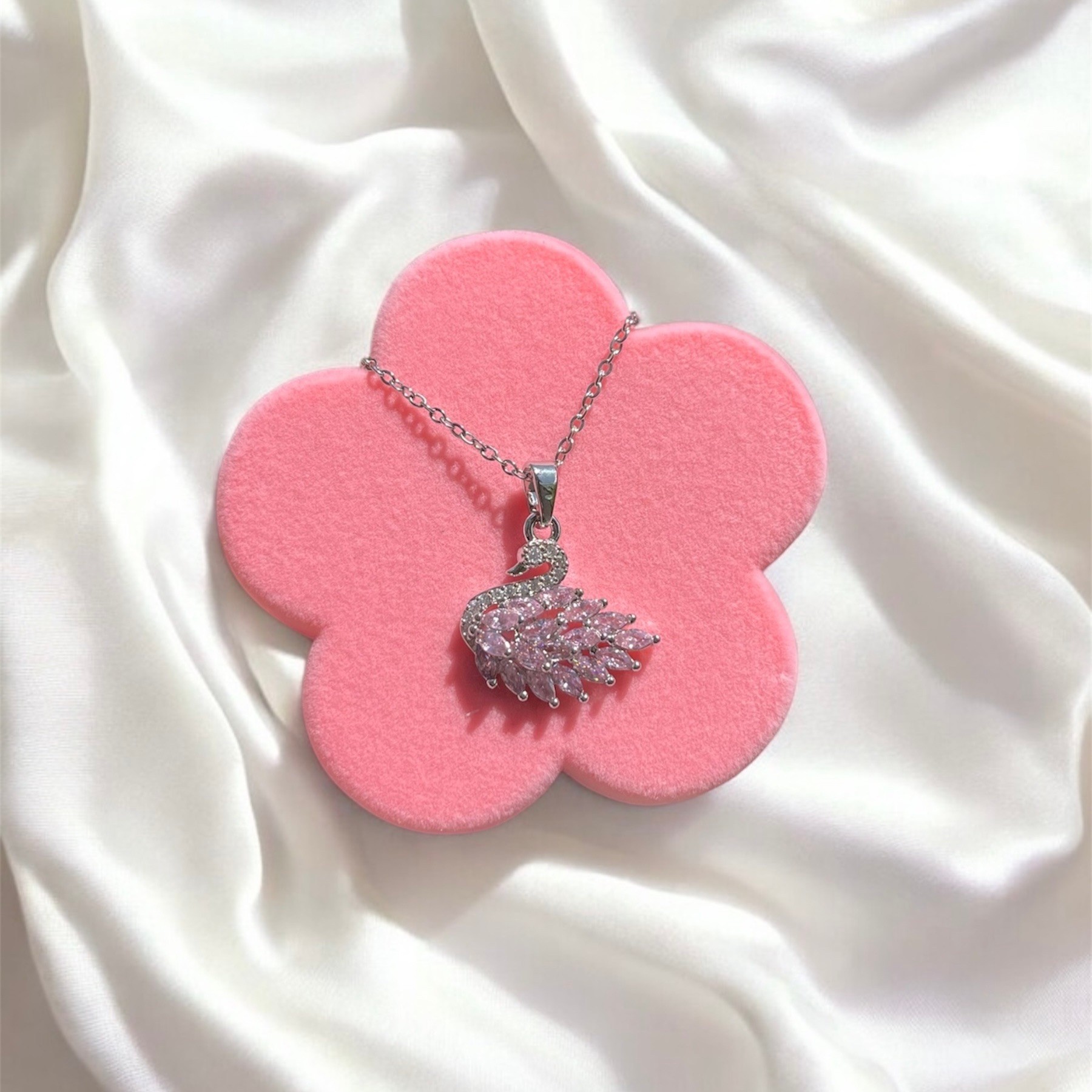 Taşlı Çelik pembe kuğu kolye