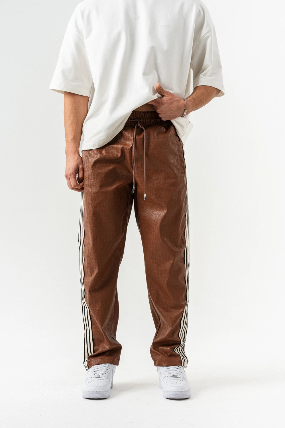 Aerlume Fermuarlı Deri Alt ve Üst Takım - Kahverengi