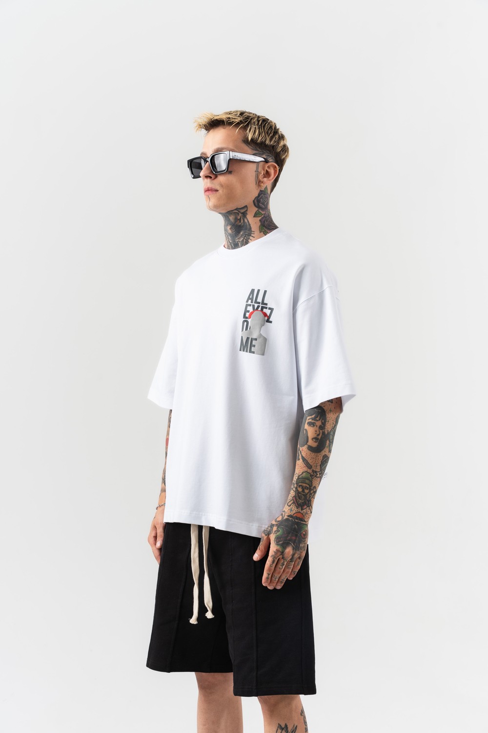All Eyes On Me Oversize T-shirt