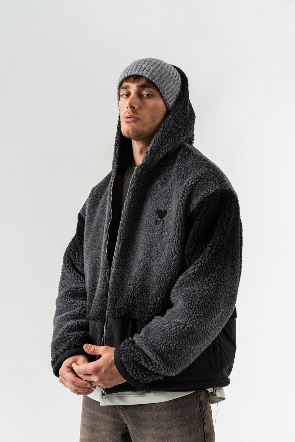 Grayscale Fermuarlı Polar Mont