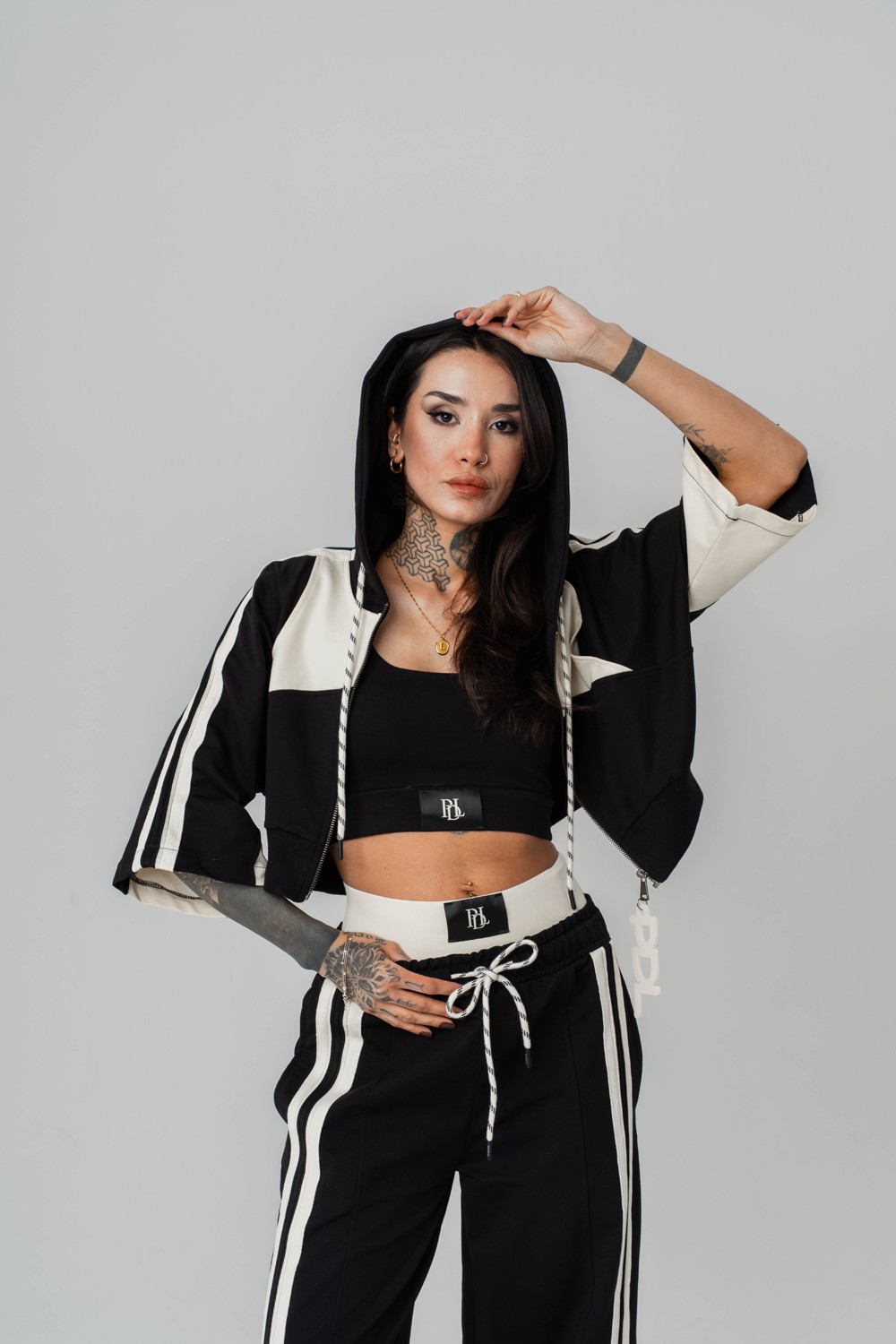 Breezyfit Crop ve Kapüşonlı Kadın T-shirt 2'li Set