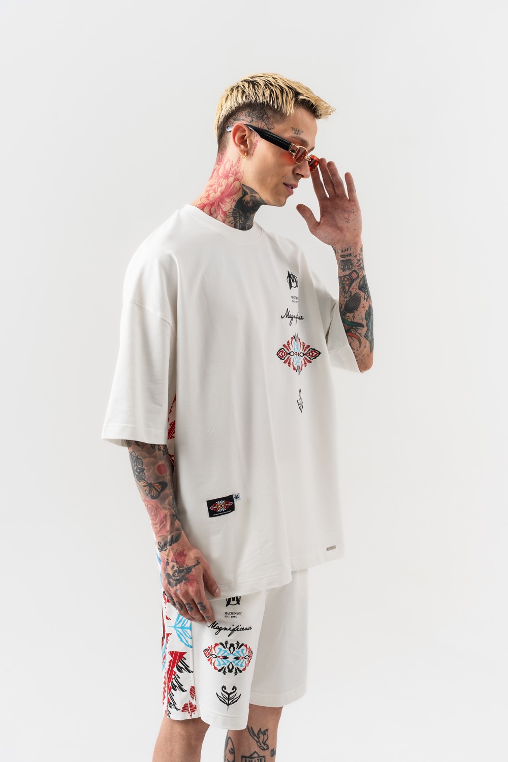 Magnificence Motif ve Nakış Detaylı Oversize T-shirt