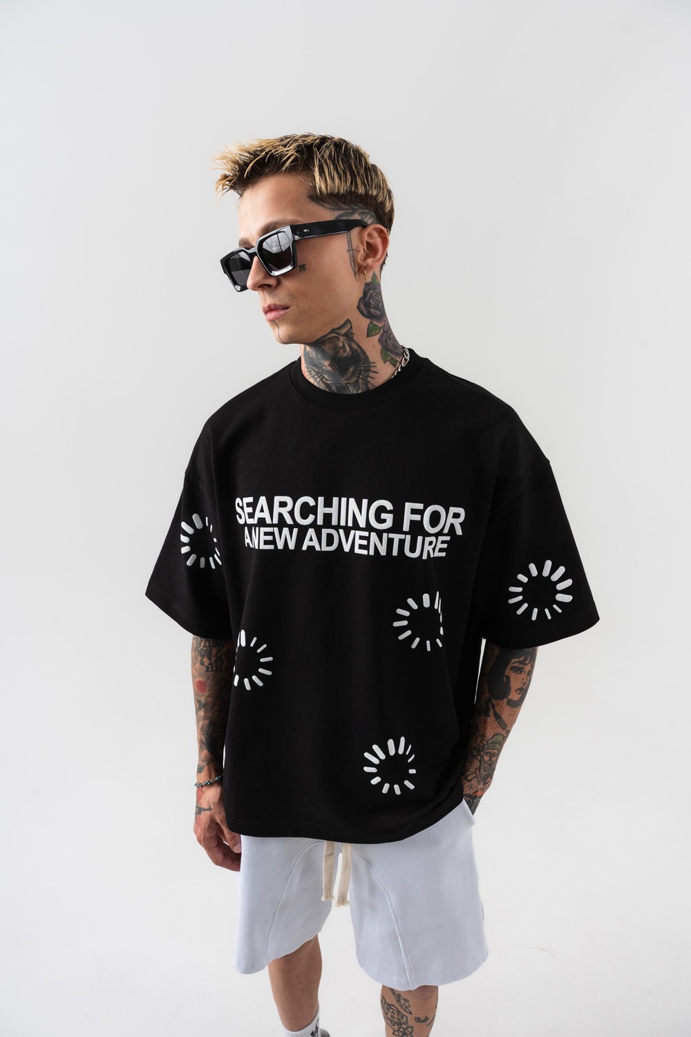 Searching Oversize T-shirt