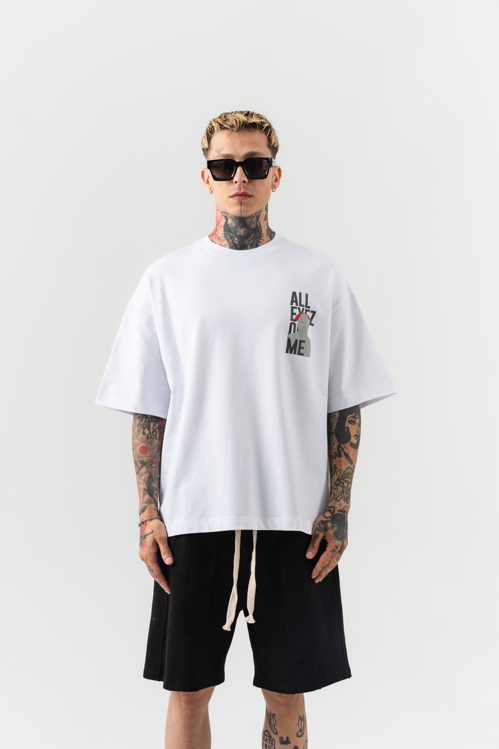 All Eyes On Me Oversize T-shirt