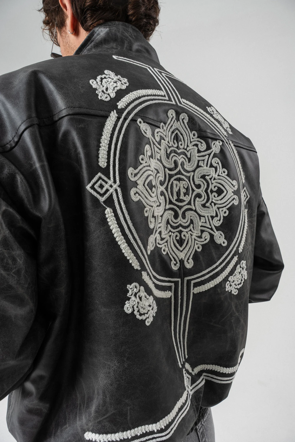 Stonepath Cep ve Nakış Detaylı Deri Mont