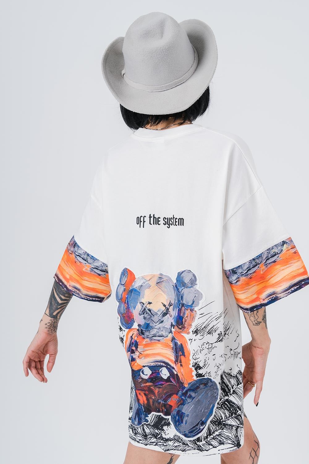 Kaws  Kol Detaylı Bisiklet Yaka Oversize T-shirt