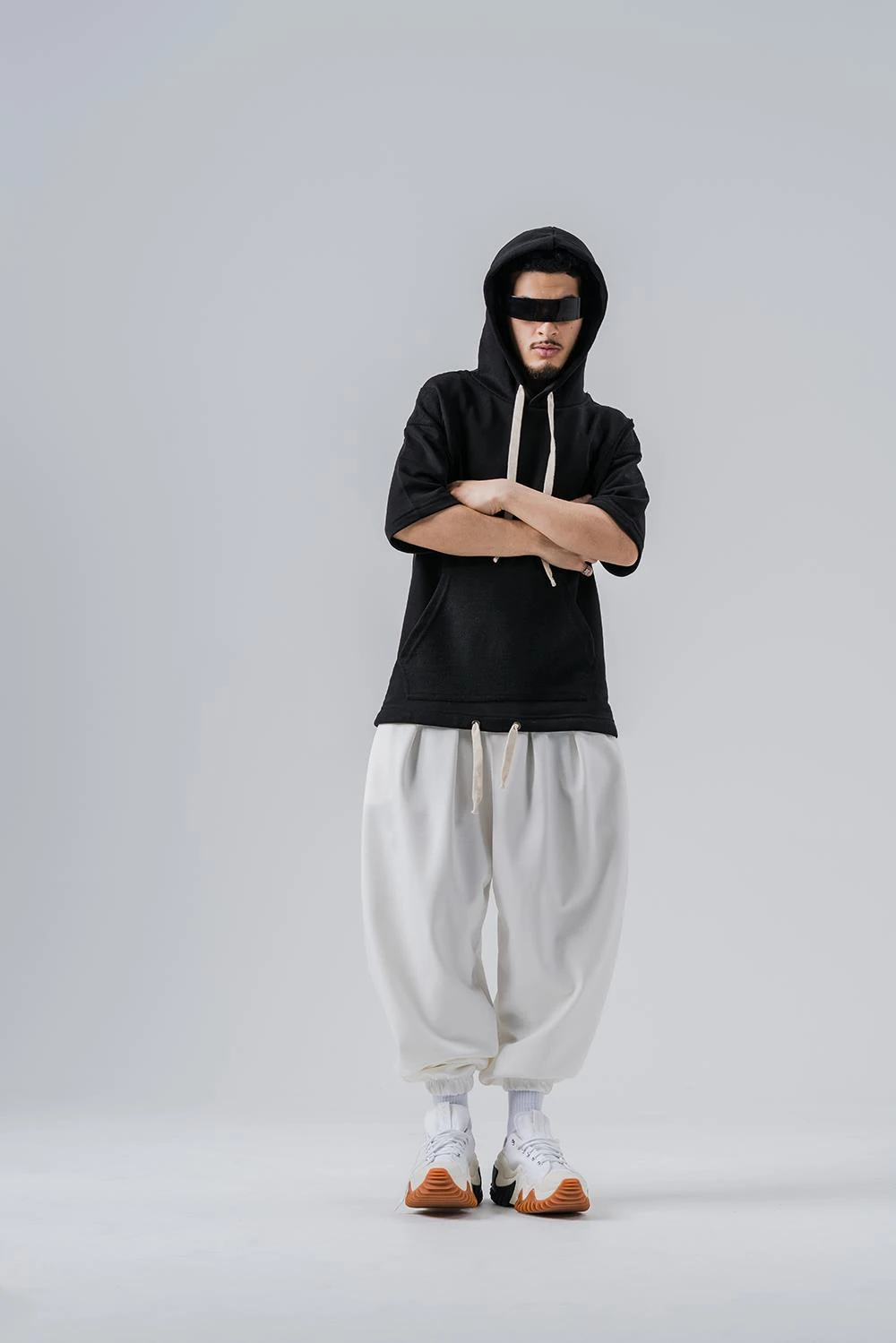 Gym 3 İplik Kanguru Cep Kapüşonlu T-shirt