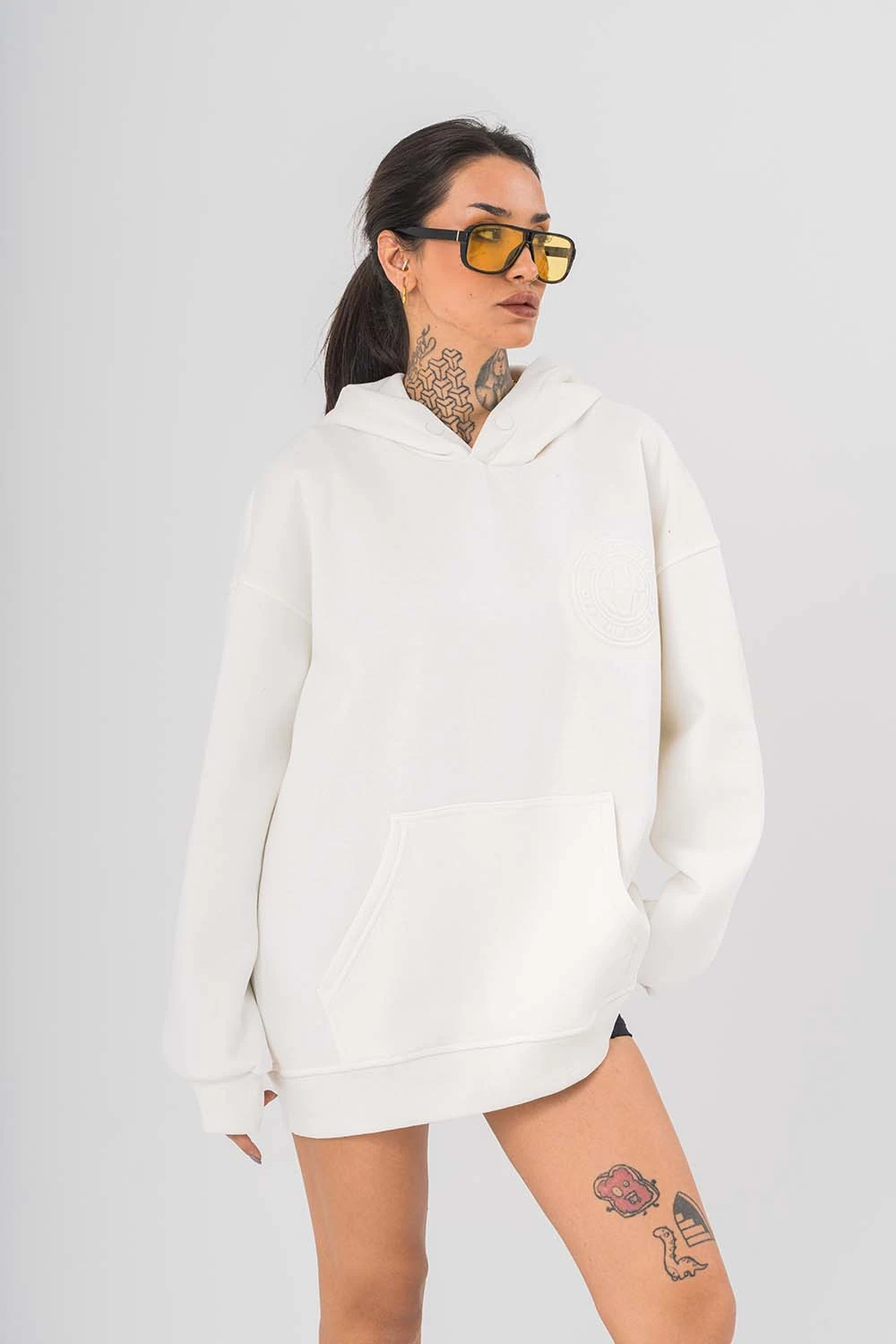 World Kabartma Detaylı Gramajlı Kapüşonlu Sweatshirt