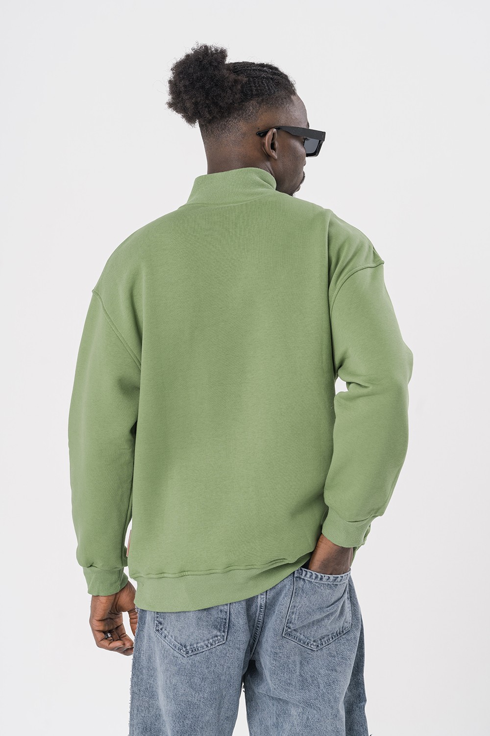 Discover Dik Yaka Sweatshirt