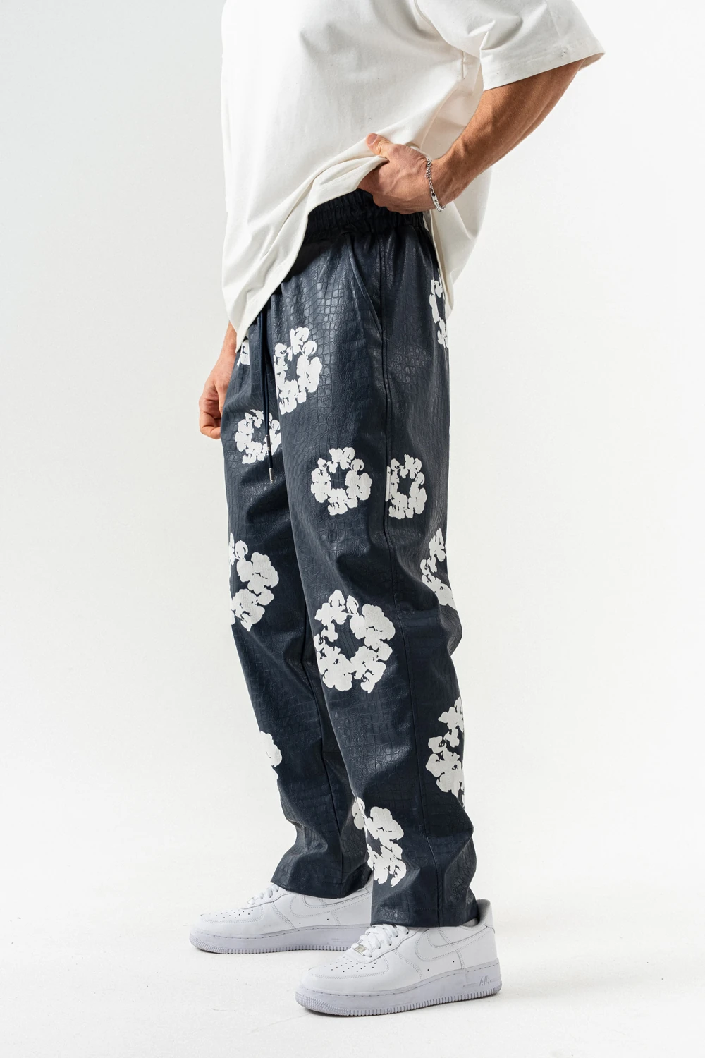 Tear Kabartma Baskı Fermuarlı Deri Alt ve Üst Takım - Lacivert