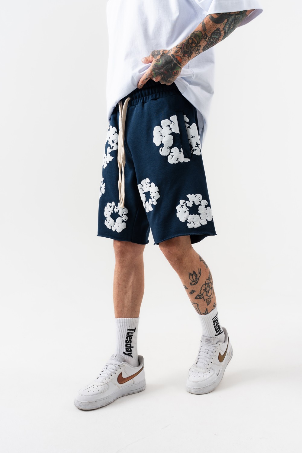 Kanye Tears Kabartmalı Oversize Şort