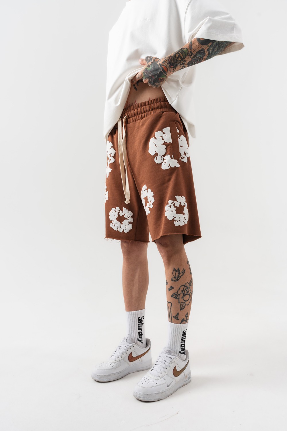 Kanye Tears Kabartmalı Oversize Şort