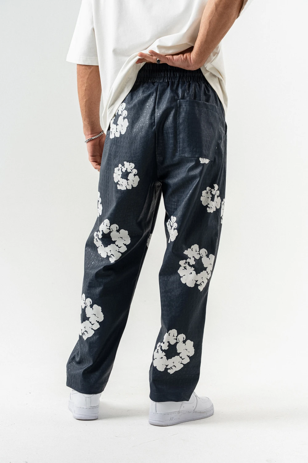 Tear Kabartma Baskı Fermuarlı Deri Alt ve Üst Takım - Lacivert