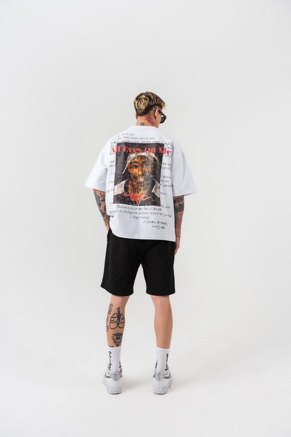 All Eyes On Me Oversize T-shirt