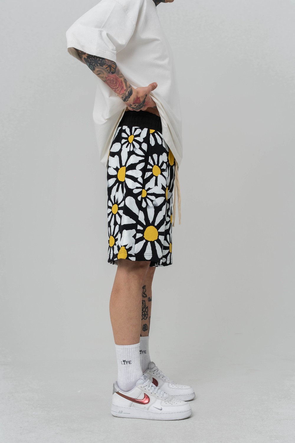 Daisy Pattern Baskı Detaylı Şort