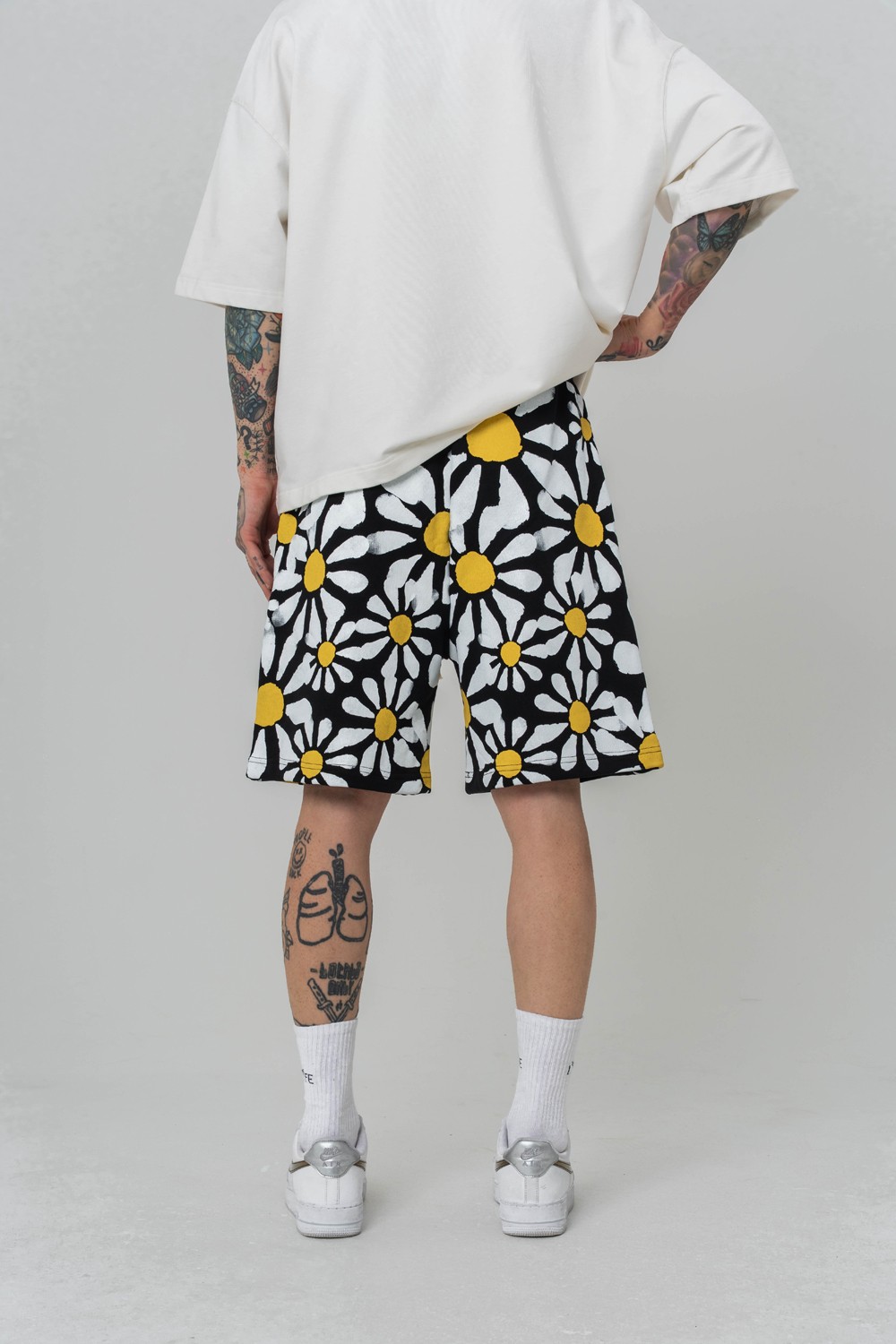 Daisy Pattern Baskı Detaylı Şort