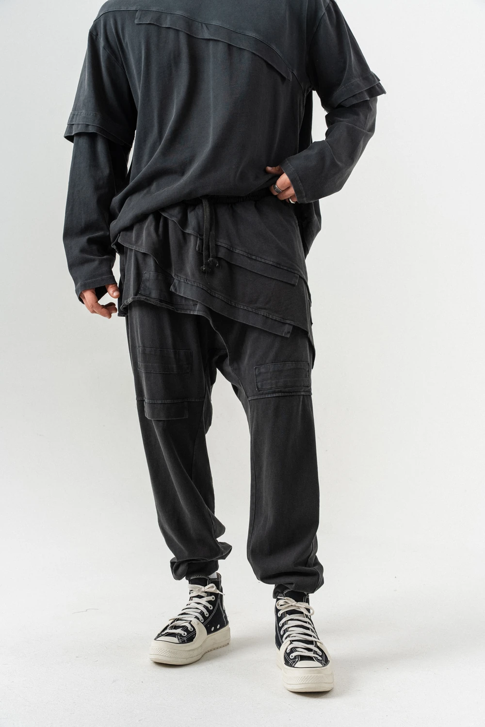 Ashfold Street Parça Detaylı Sweat ve Jogger Takım - Siyah