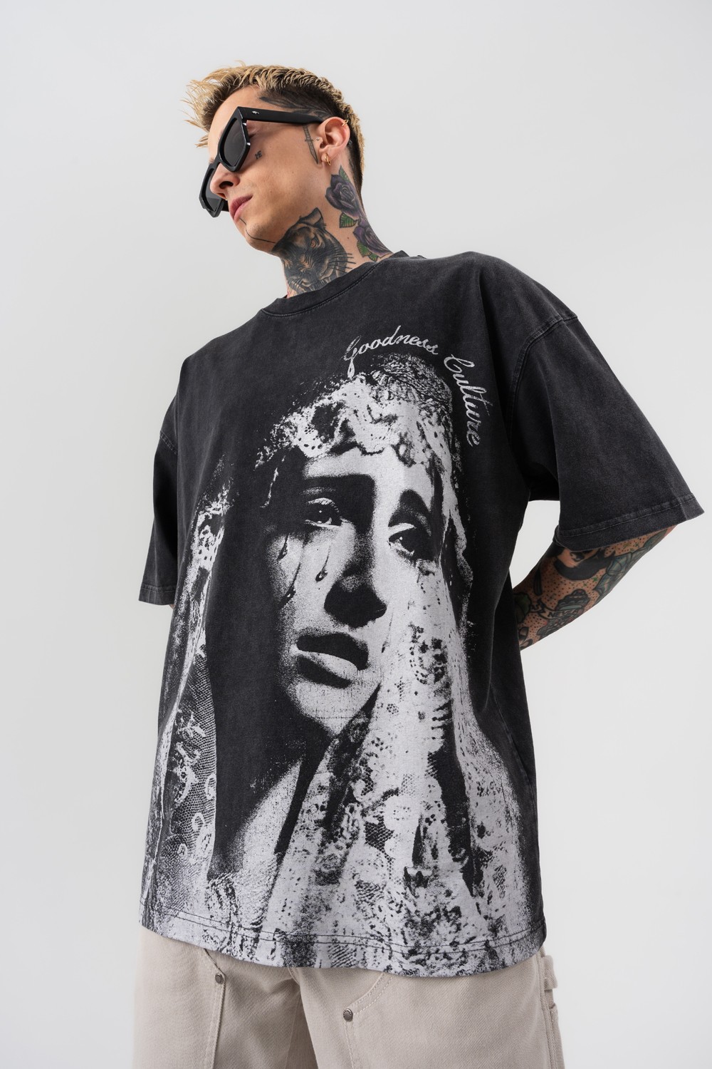 Mutezone Yıkamalı Oversize T-shirt