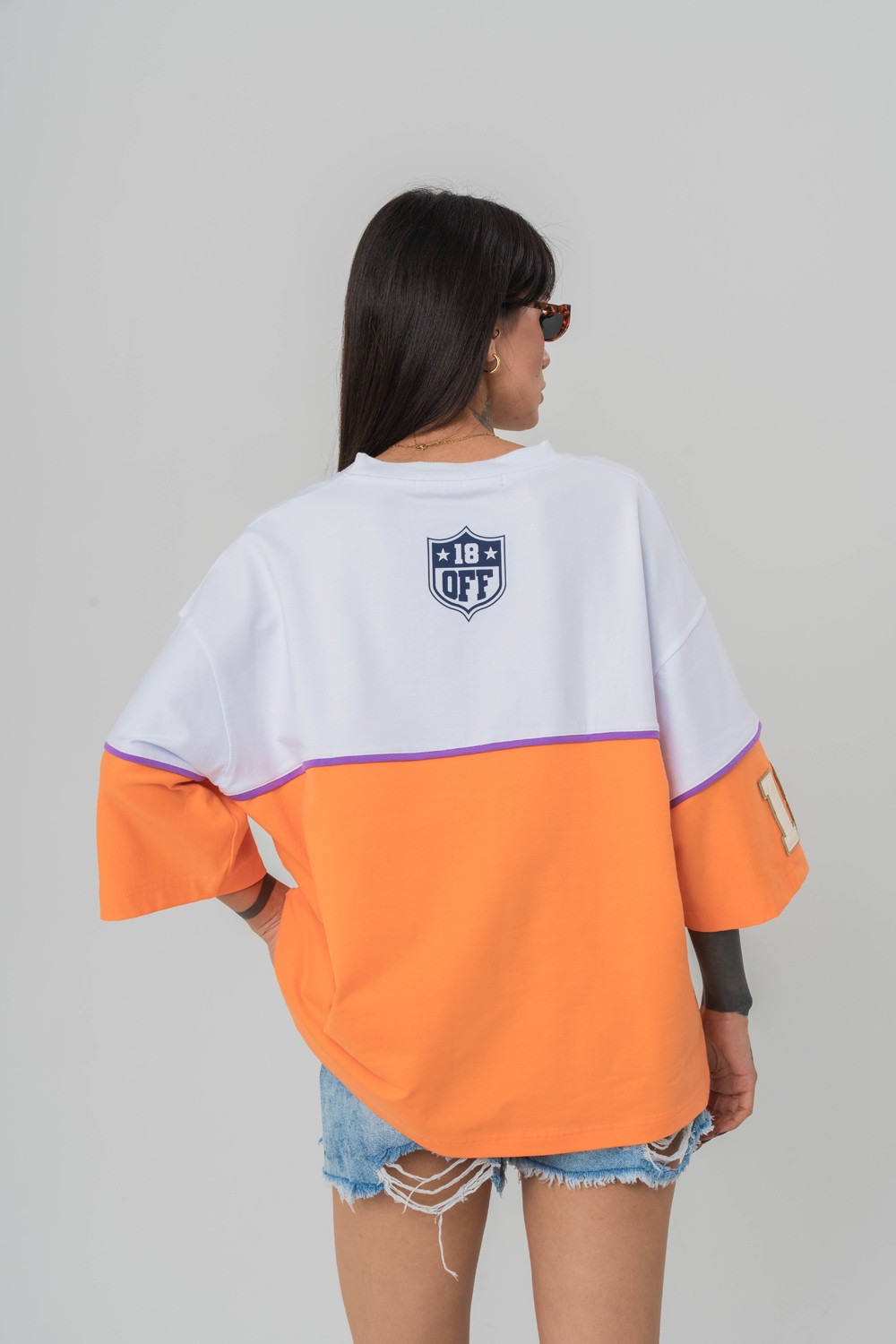 Eighty-Eight V Yaka Oversize T-shirt
