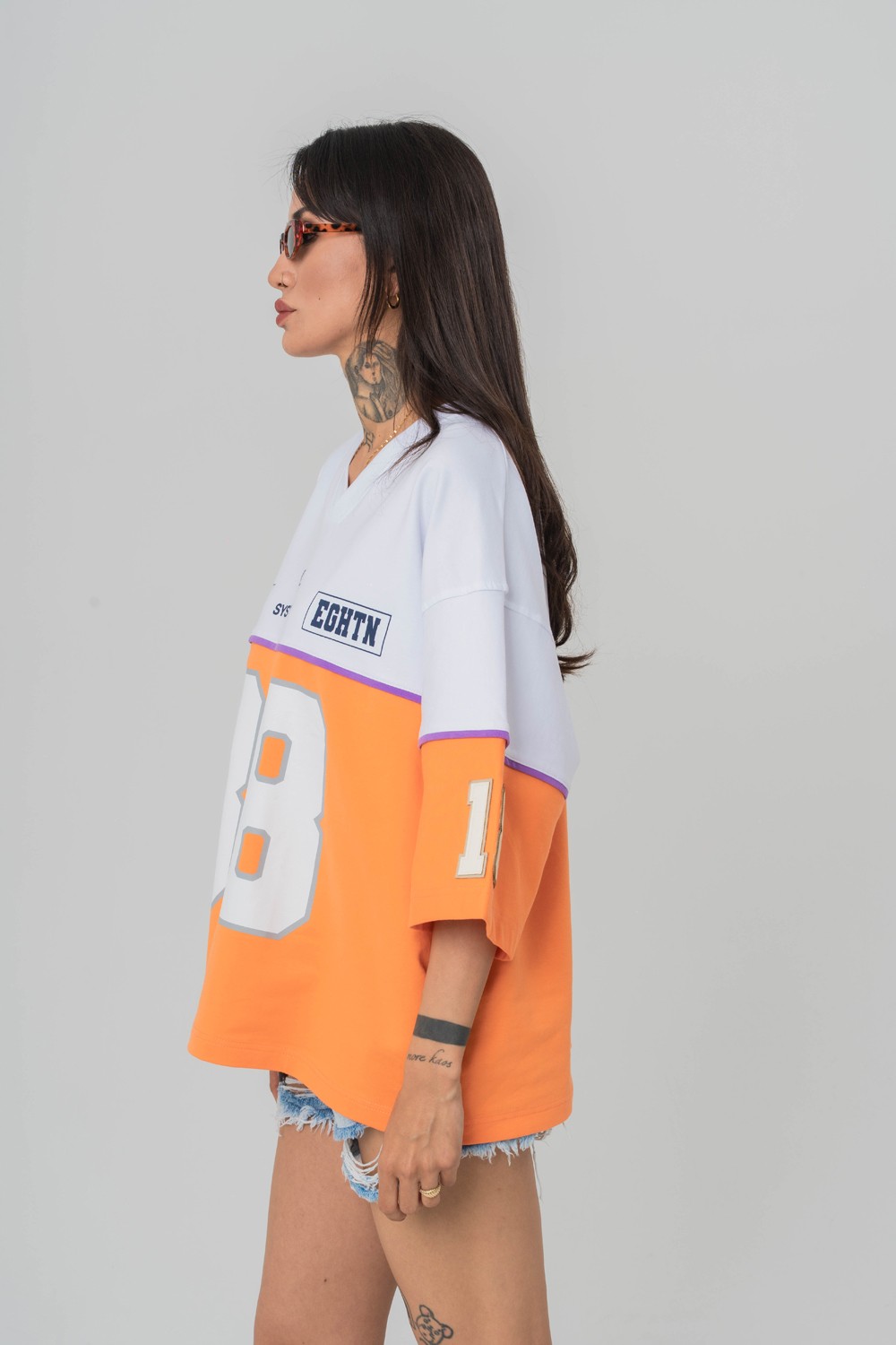 Eighty-Eight V Yaka Oversize T-shirt