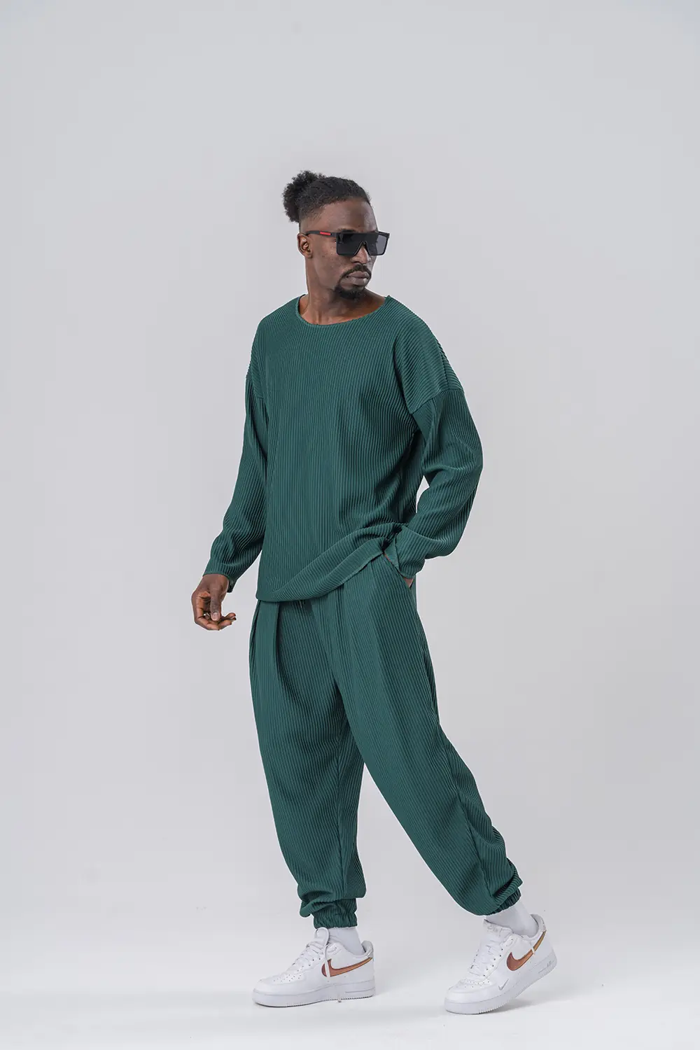 WAFFLE オンラインストア SAMPLE｜narifuri STYLE WAFFLE MULTI 未使用・新品 XL PULLOVER TRACK CORDUROY メンズウェア