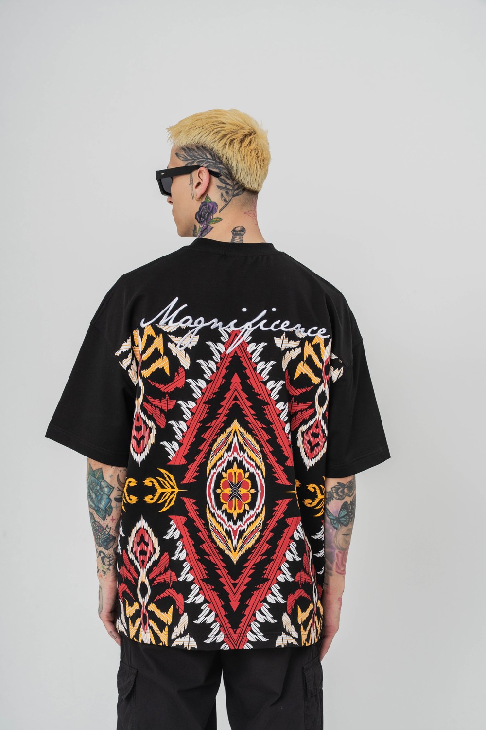 Magnificence Motif ve Nakış Detaylı Oversize T-shirt