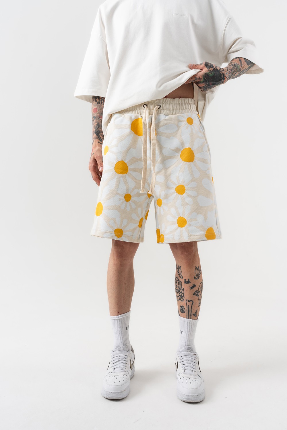 Daisy Pattern Baskı Detaylı Şort