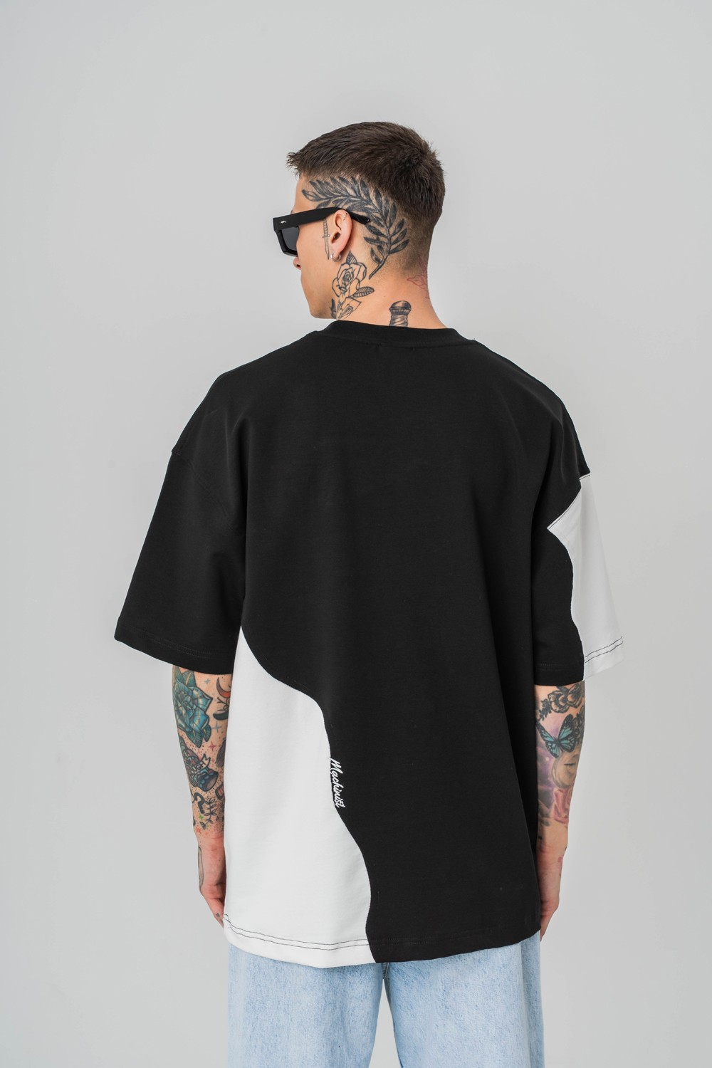 Wave Parçalı ve Nakış Detaylı Oversize T-shirt