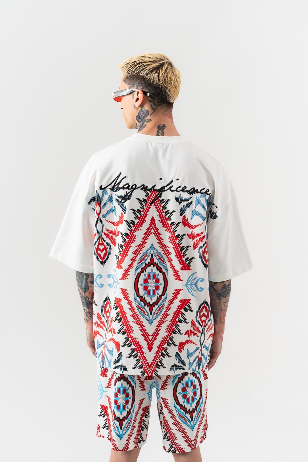 Magnificence Motif ve Nakış Detaylı Oversize T-shirt