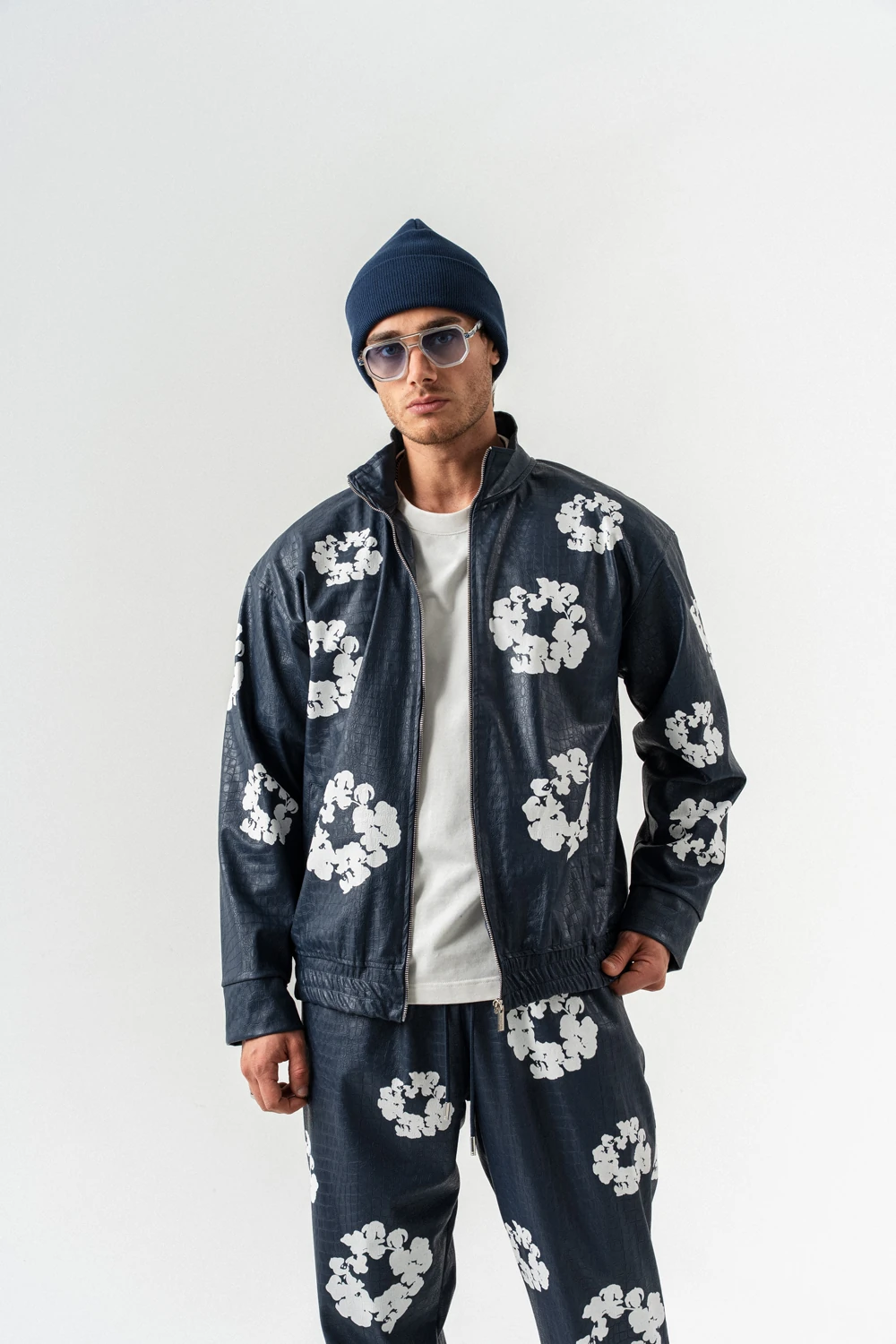 Tear Kabartma Baskı Fermuarlı Deri Alt ve Üst Takım - Lacivert