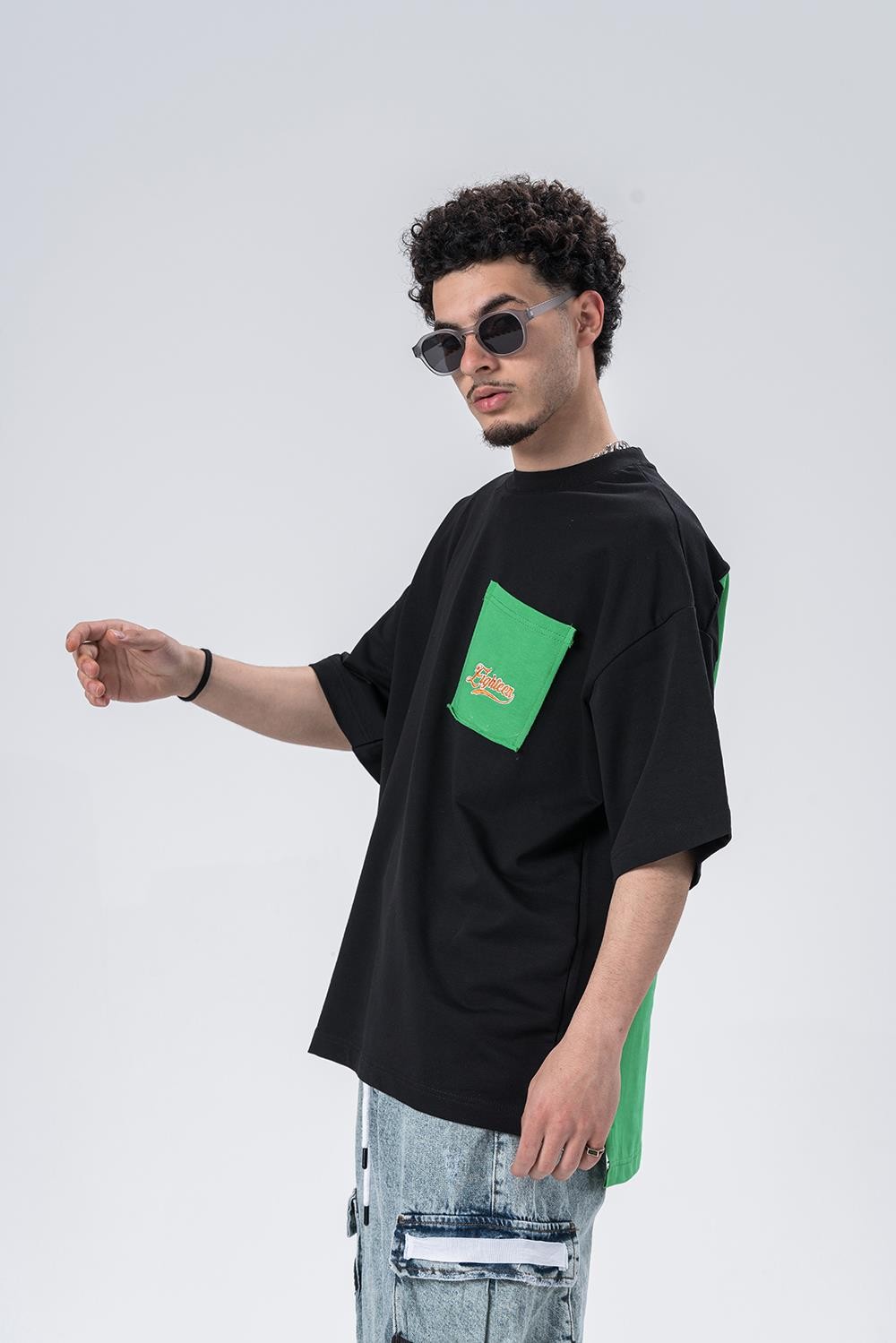 Mode  Sırt Eklentili Bisiklet Yaka Oversize T-shirt